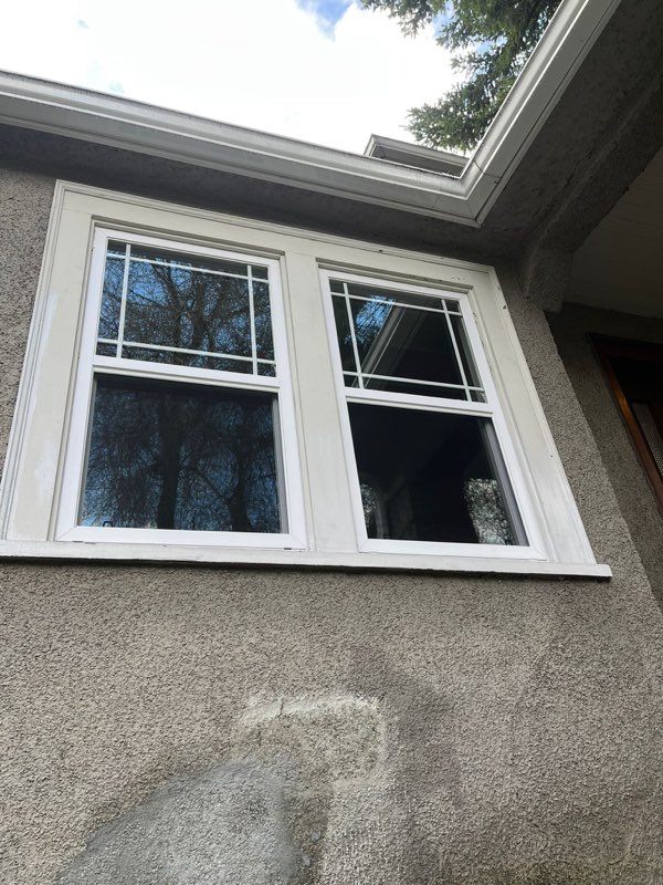Burnaby home improvement with high efficiency double hung vinyl windows